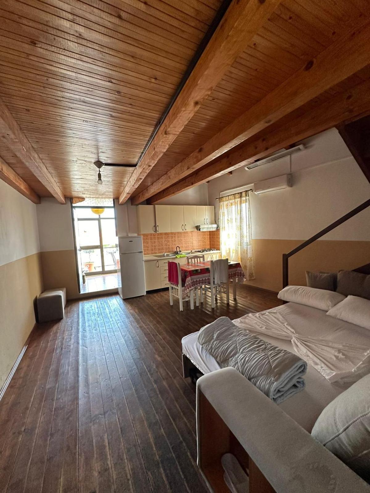 Kultura Hostel شكودر المظهر الخارجي الصورة