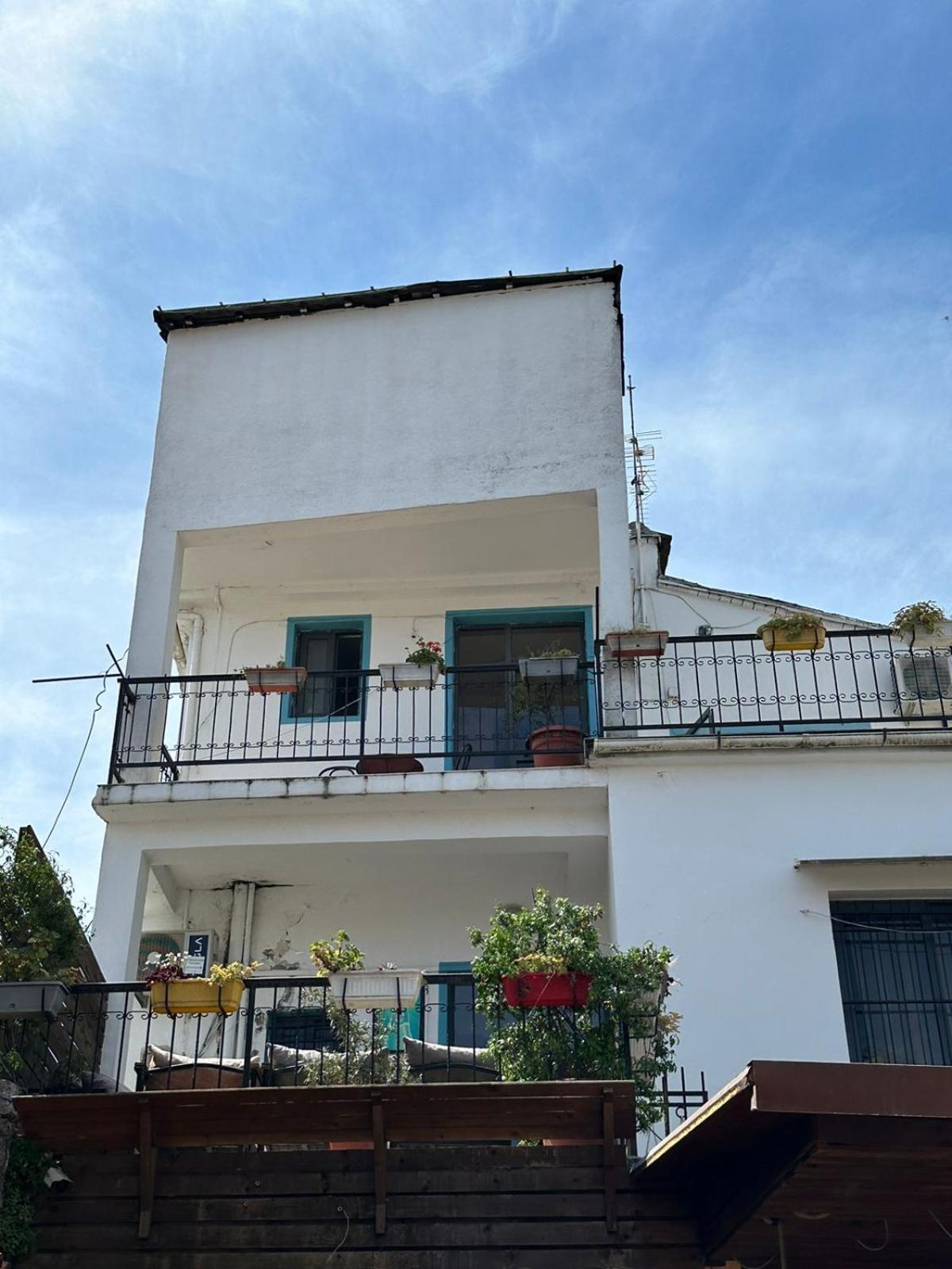 Kultura Hostel شكودر المظهر الخارجي الصورة