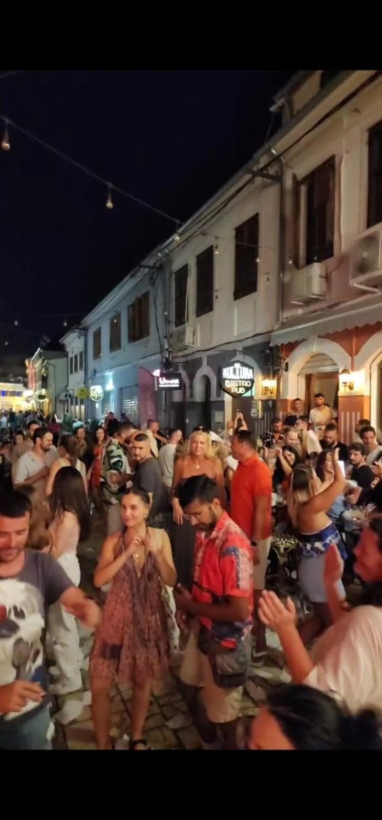 Kultura Hostel شكودر المظهر الخارجي الصورة