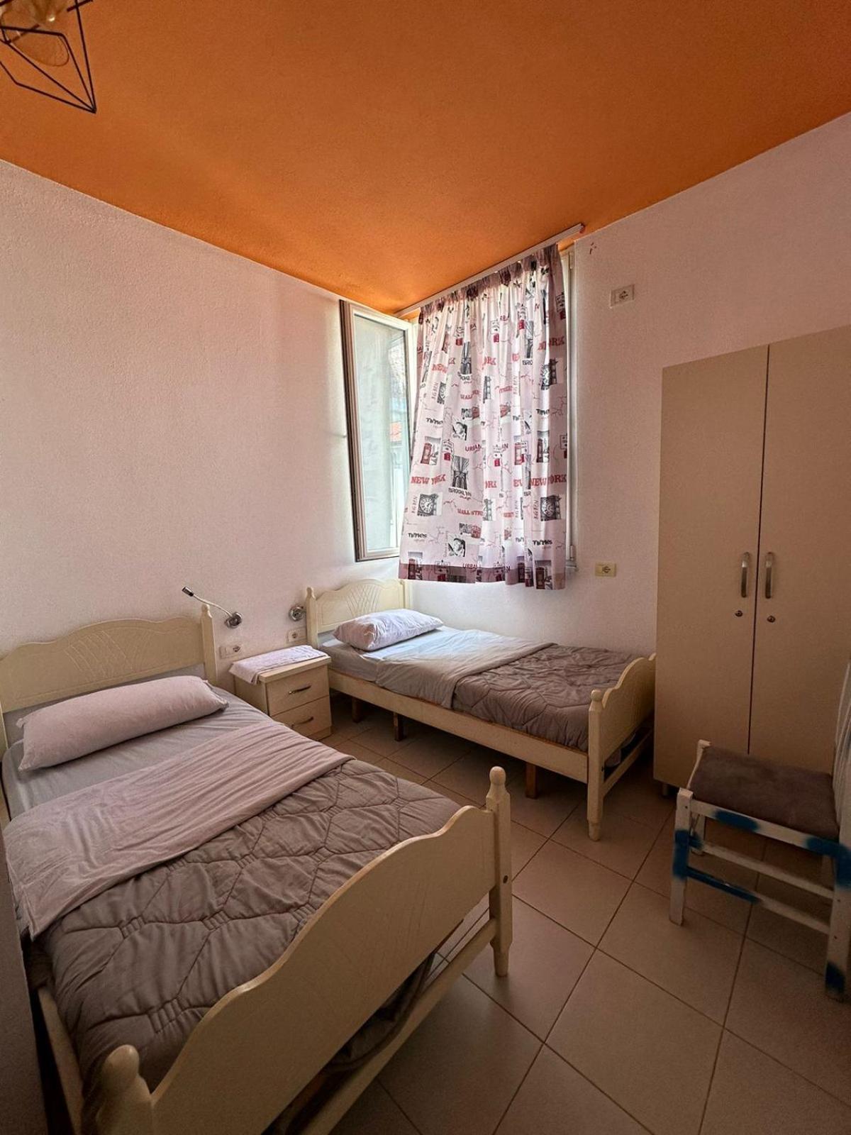 Kultura Hostel شكودر المظهر الخارجي الصورة